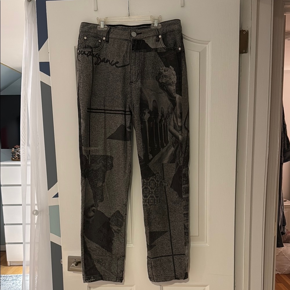 Graphic Print Jeans